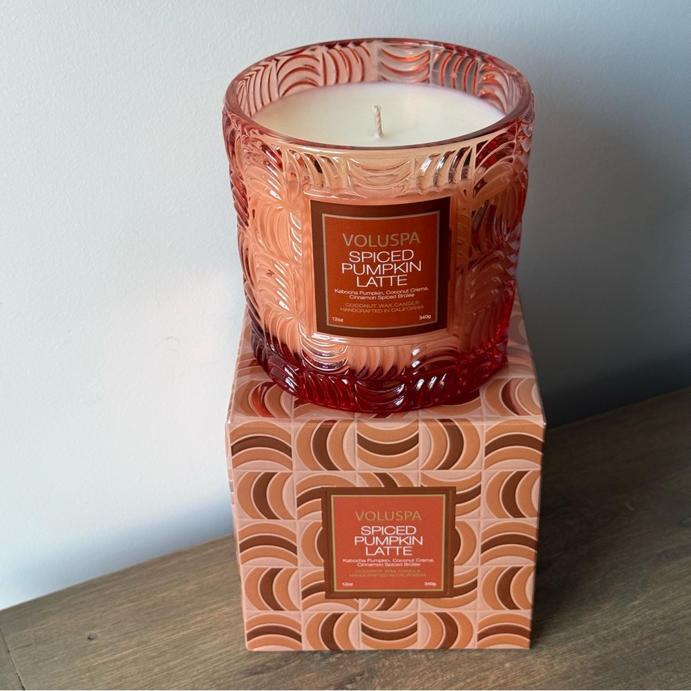 Brand New Voluspa Spiced Pumpkin Latte Candle